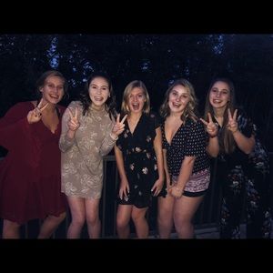 Meet your Posher, Hailey